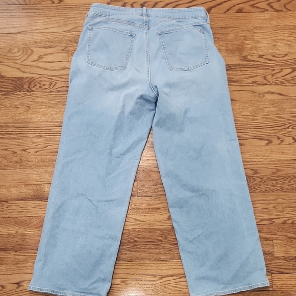 Women's Light Blue Jeans - Picture 3 of 3